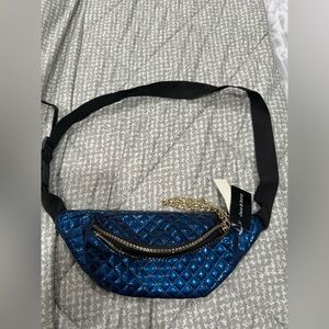 Elegant Blue Quilted Crossbody Bag